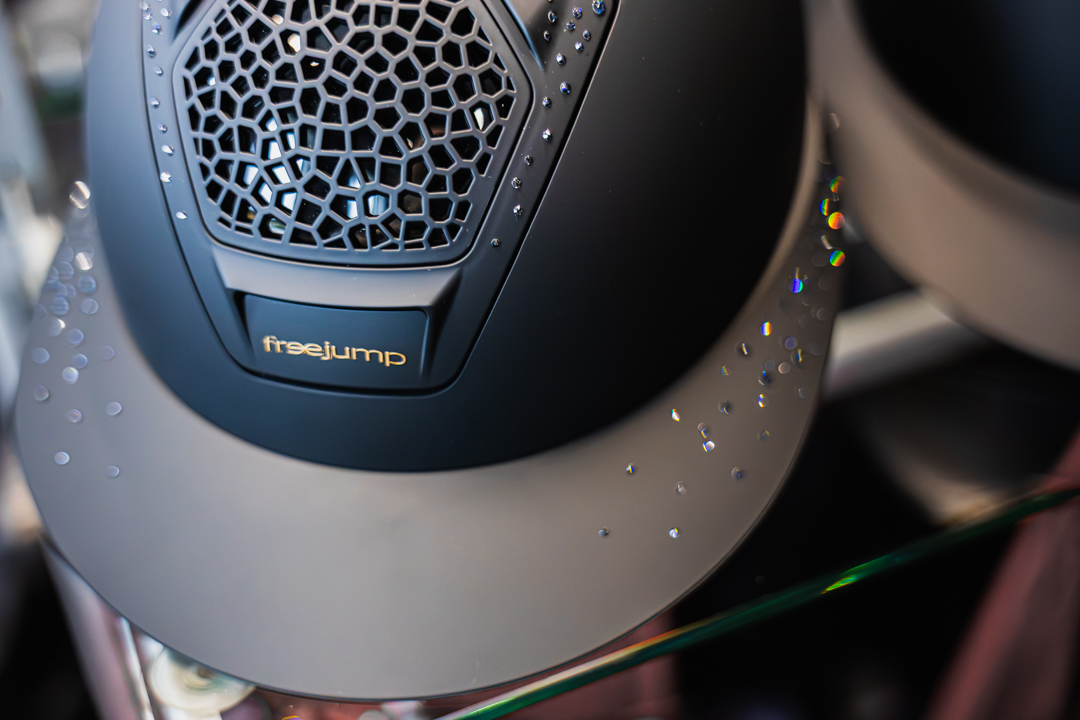 Freejump Voronoi kaski w Equishop (5)